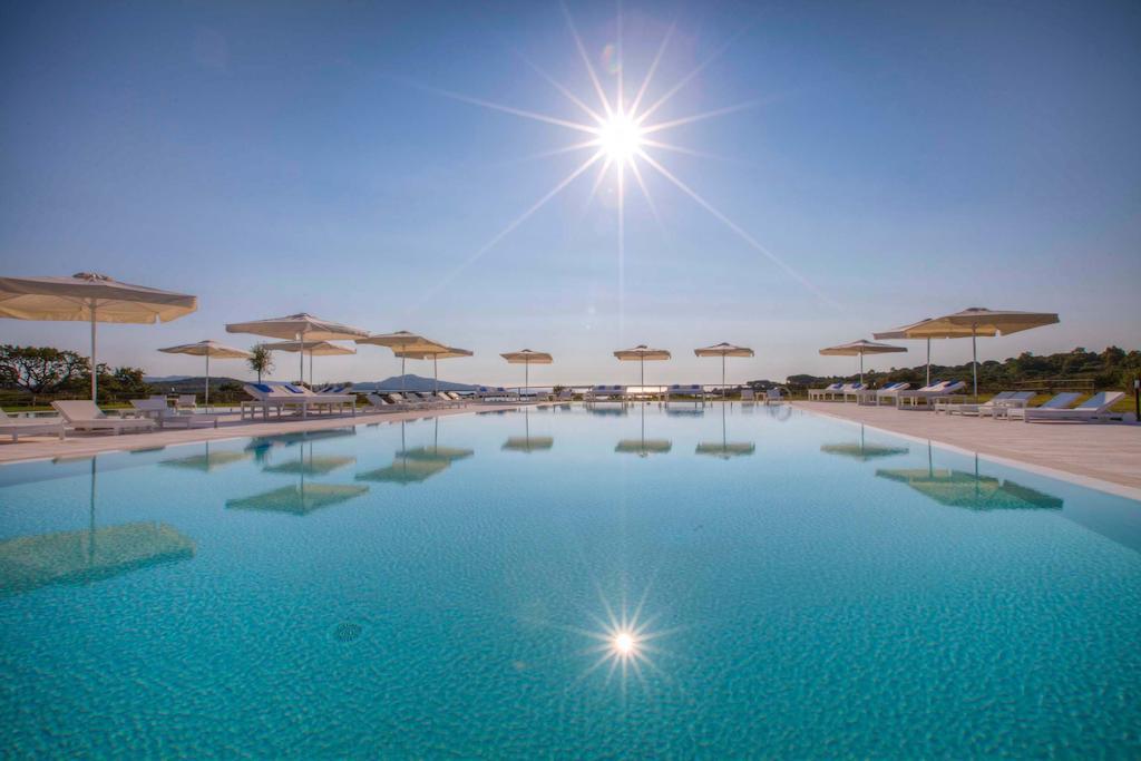 Paradise Resort And Spa San Teodoro  Exterior photo